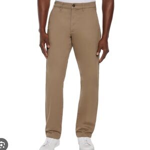 GAP Men's Chino Pant Size 38x29